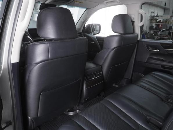 Lexus LX III Рестайлинг 2 с пробегом 2015 года, цена 5 880 000 рублей, 195403 км, внедорожник, Автокод Объявления