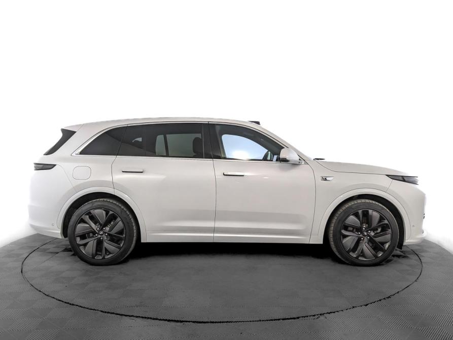 Li Auto (Lixiang) L7 I Москва  - изображение 4
