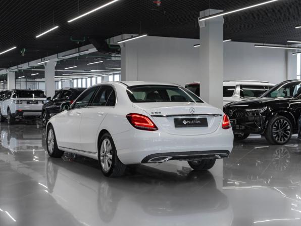 Mercedes-Benz C-Класс IV (W205) Рестайлинг с пробегом 2019 года, цена 2 730 000 рублей, 85457 км, седан, Автокод Объявления