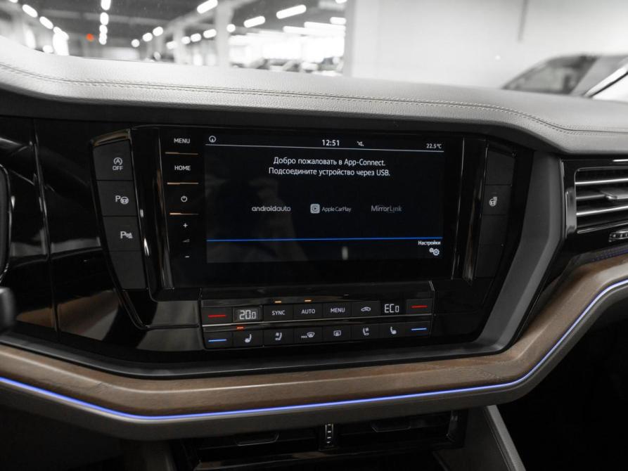 Volkswagen Touareg III Москва  - изображение 23