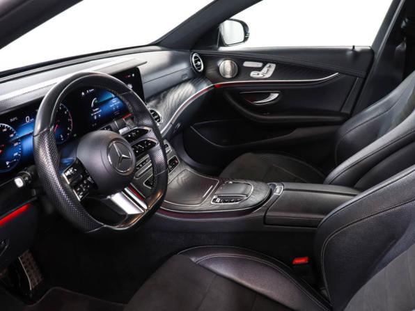 Mercedes-Benz E-Класс V (W213 S213 C238) Рестайлинг с пробегом 2021 года, цена 4 700 000 рублей, 122102 км, седан, Автокод Объявления