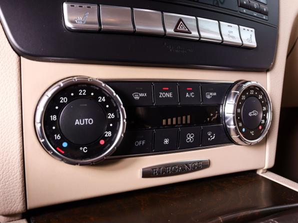 Mercedes-Benz C-Класс III (W204) Рестайлинг с пробегом 2011 года, цена 1 399 000 рублей, 181000 км, седан, Автокод Объявления