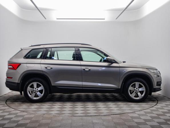 Skoda Kodiaq I с пробегом 2018 года, цена 2 295 000 рублей, 120000 км, внедорожник, Автокод Объявления