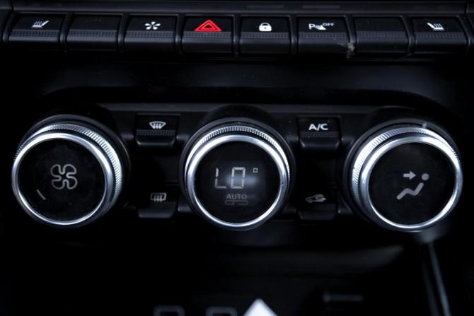Renault Arkana I с пробегом 2019 года, цена 1 329 000 рублей, 136000 км, внедорожник, Автокод Объявления