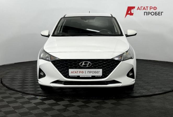 Hyundai Solaris II Рестайлинг с пробегом 2021 года, цена 1 550 000 рублей, 114665 км, седан, Автокод Объявления