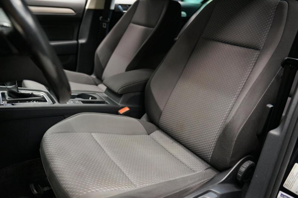 Volkswagen Passat B8 Крым  - изображение 9
