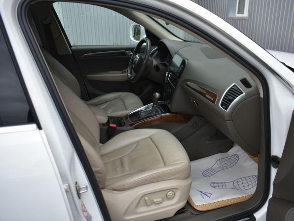 Audi Q5 I (8R) с пробегом 2010 года, цена 1 179 000 рублей, 178900 км, внедорожник, Автокод Объявления