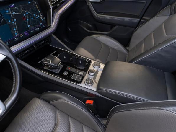 Volkswagen Touareg III с пробегом 2018 года, цена 5 120 000 рублей, 116969 км, внедорожник, Автокод Объявления