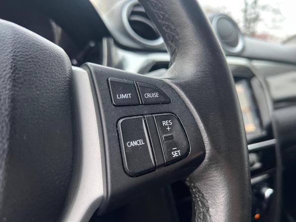 Suzuki Vitara II с пробегом 2019 года, цена 2 199 000 рублей, 60000 км, внедорожник, Автокод Объявления