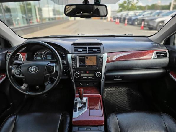 Toyota Camry VII (XV50) с пробегом 2012 года, цена 1 400 000 рублей, 233926 км, седан, Автокод Объявления