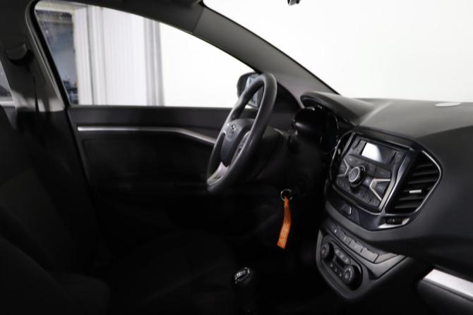 Lada (ВАЗ) Vesta I с пробегом 2019 года, цена 939 990 рублей, 125580 км, универсал, Автокод Объявления