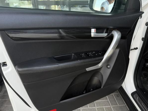Kia Sorento II Рестайлинг с пробегом 2012 года, цена 1 620 000 рублей, 187609 км, внедорожник, Автокод Объявления
