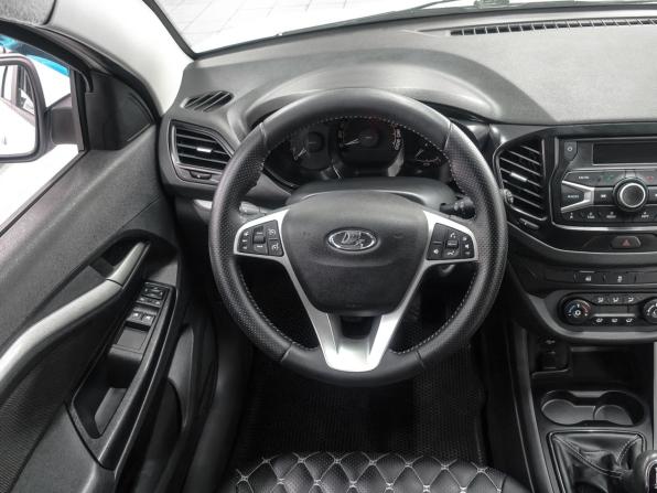 Lada (ВАЗ) Vesta I с пробегом 2019 года, цена 1 109 900 рублей, 49840 км, седан, Автокод Объявления