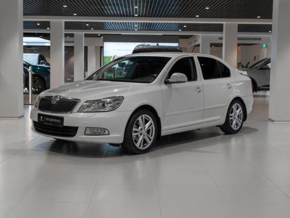 Skoda Octavia II (A5) Рестайлинг с пробегом 2012 года, цена 830 000 рублей, 274905 км, лифтбек, Автокод Объявления