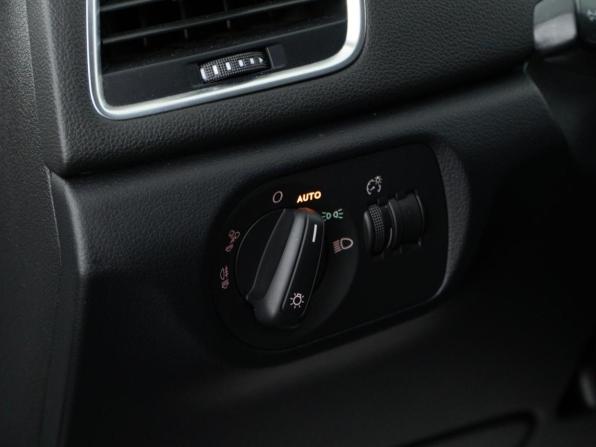 Audi Q3 I (8U) Рестайлинг с пробегом 2015 года, цена 2 125 444 рубля, 107197 км, внедорожник, Автокод Объявления