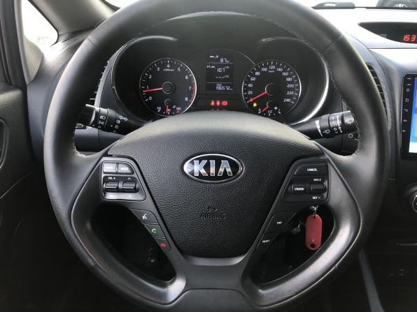 Kia Cerato III с пробегом 2015 года, цена 1 059 000 рублей, 196571 км, седан, Автокод Объявления