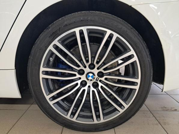 BMW 5 серии VII (G30/G31/G38) с пробегом 2018 года, цена 4 050 000 рублей, 173050 км, седан, Автокод Объявления