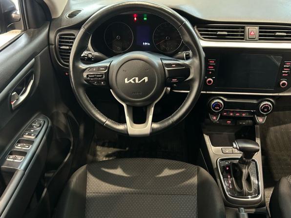 Kia Rio IV Рестайлинг с пробегом 2021 года, цена 1 670 000 рублей, 51300 км, седан, Автокод Объявления