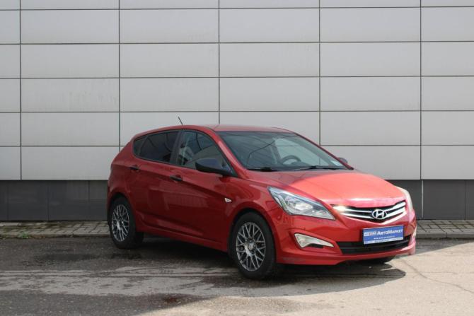 Hyundai Solaris I Рестайлинг с пробегом 2014 года, цена 755 000 рублей, 242372 км, хэтчбек, Автокод Объявления