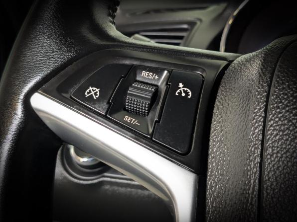 Opel Insignia I с пробегом 2011 года, цена 778 900 рублей, 195000 км, хэтчбек, Автокод Объявления