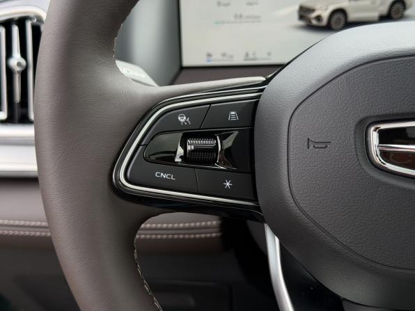 Geely Monjaro I Рестайлинг 2 (China Market) с пробегом 2026 года, цена 4 200 000 рублей, 25 км, внедорожник, Автокод Объявления