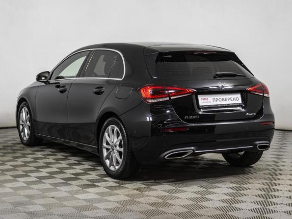 Mercedes-Benz A-Класс IV (W177) с пробегом 2018 года, цена 2 399 000 рублей, 90272 км, хэтчбек, Автокод Объявления
