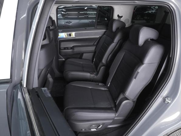 Hyundai Santa Fe V (MX5) с пробегом 2026 года, цена 5 700 000 рублей, 32 км, внедорожник, Автокод Объявления