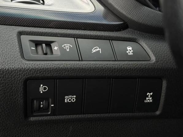 Hyundai Santa Fe III с пробегом 2013 года, цена 1 650 000 рублей, 182127 км, внедорожник, Автокод Объявления
