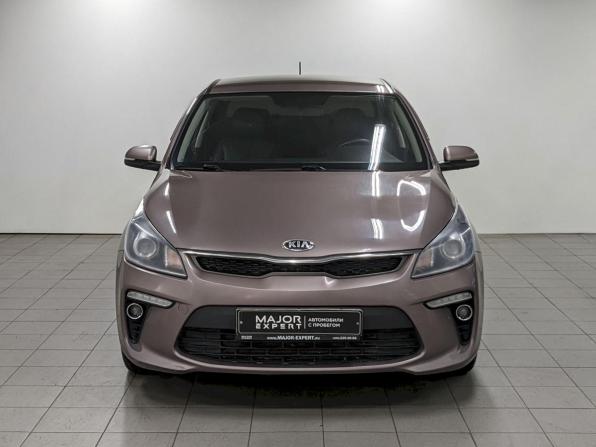 Kia Rio IV с пробегом 2018 года, цена 1 350 000 рублей, 103000 км, седан, Автокод Объявления