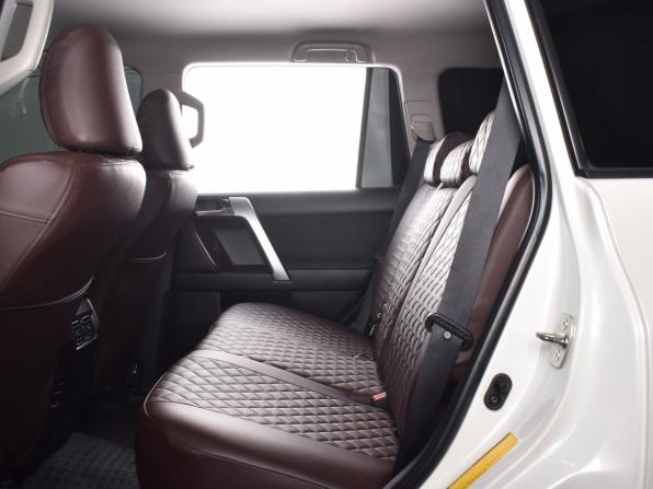 Toyota Land Cruiser Prado 150 Series Рестайлинг 1 с пробегом 2016 года, цена 3 899 999 рублей, 140711 км, внедорожник, Автокод Объявления