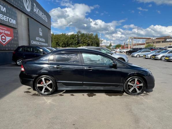 Honda Civic VIII с пробегом 2007 года, цена 650 000 рублей, 302373 км, седан, Автокод Объявления