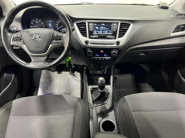 Hyundai Solaris II с пробегом 2019 года, цена 1 179 000 рублей, 145000 км, седан, Автокод Объявления