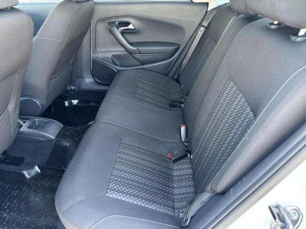 Volkswagen Polo V Рестайлинг с пробегом 2016 года, цена 1 054 102 рубля, 102332 км, седан, Автокод Объявления