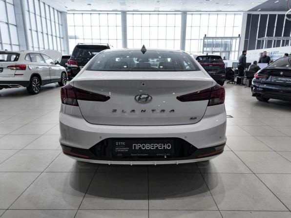 Hyundai Elantra VI (AD) Рестайлинг с пробегом 2019 года, цена 1 850 000 рублей, 60885 км, седан, Автокод Объявления