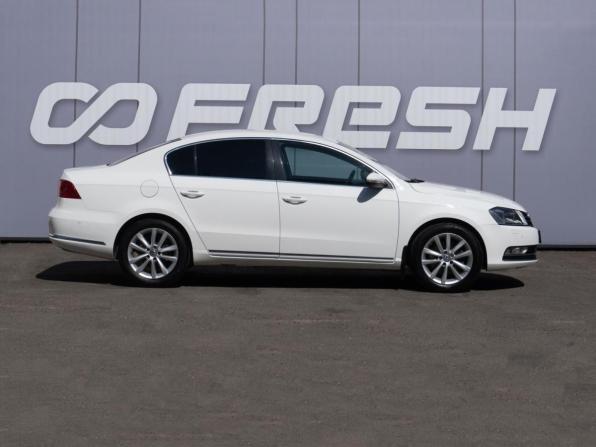 Volkswagen Passat B7 с пробегом 2011 года, цена 1 049 000 рублей, 156630 км, седан, Автокод Объявления