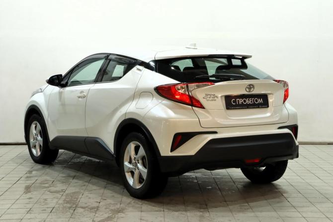 Toyota C-HR I с пробегом 2018 года, цена 2 275 000 рублей, 80532 км, внедорожник, Автокод Объявления