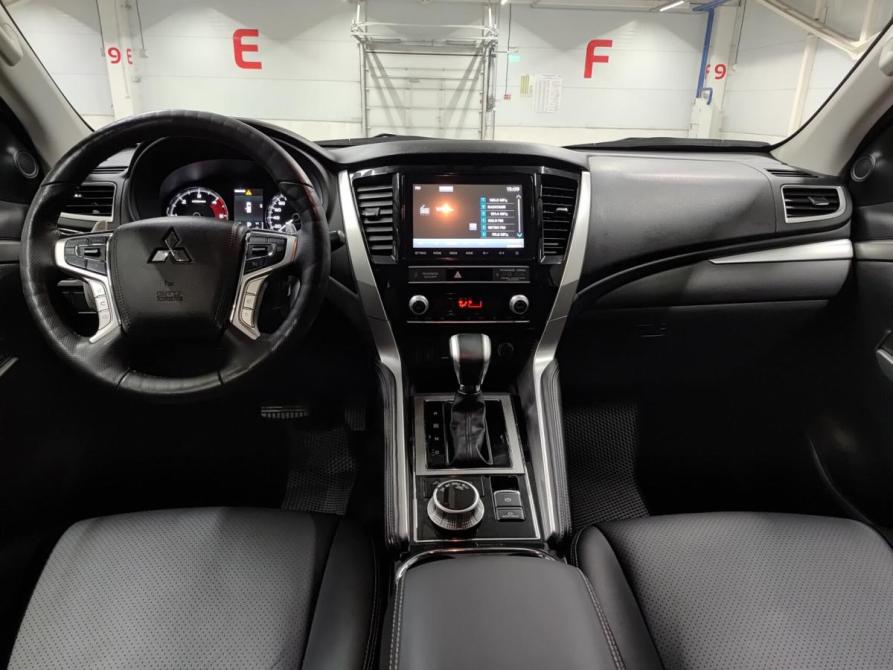 Mitsubishi Pajero Sport III Рестайлинг Казань  - изображение 17