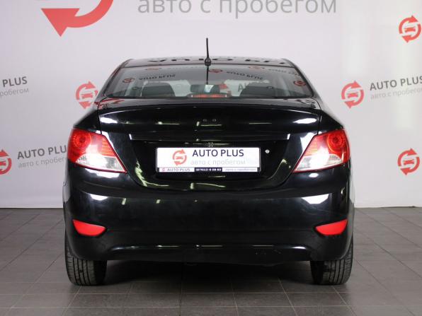 Hyundai Solaris I с пробегом 2013 года, цена 670 000 рублей, 210000 км, седан, Автокод Объявления