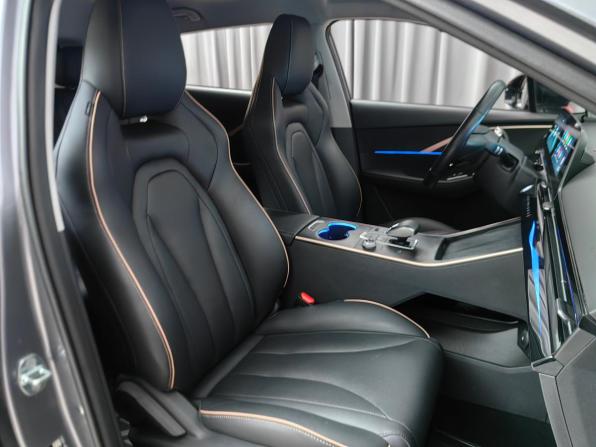 Omoda C5 I с пробегом 2023 года, цена 1 748 000 рублей, 33948 км, внедорожник, Автокод Объявления