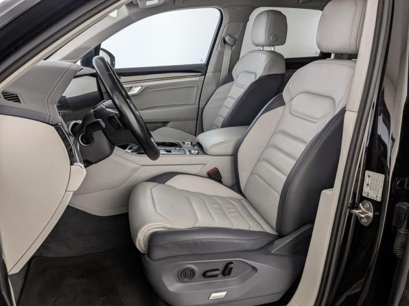 Volkswagen Touareg III с пробегом 2018 года, цена 4 950 000 рублей, 82468 км, внедорожник, Автокод Объявления