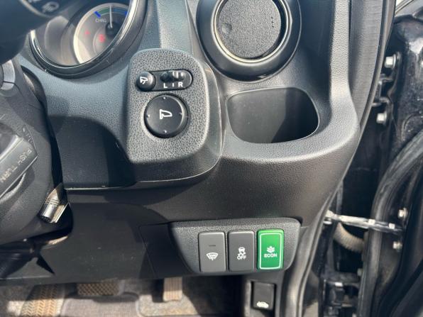 Honda Fit II с пробегом 2013 года, цена 820 000 рублей, 78657 км, хэтчбек, Автокод Объявления