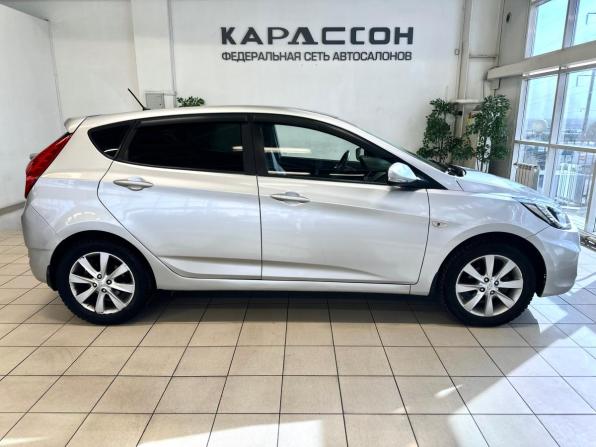 Hyundai Solaris I с пробегом 2012 года, цена 720 000 рублей, 163319 км, хэтчбек, Автокод Объявления