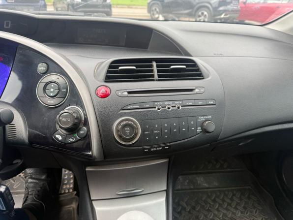Honda Civic VIII Рестайлинг с пробегом 2008 года, цена 505 000 рублей, 245734 км, хэтчбек, Автокод Объявления