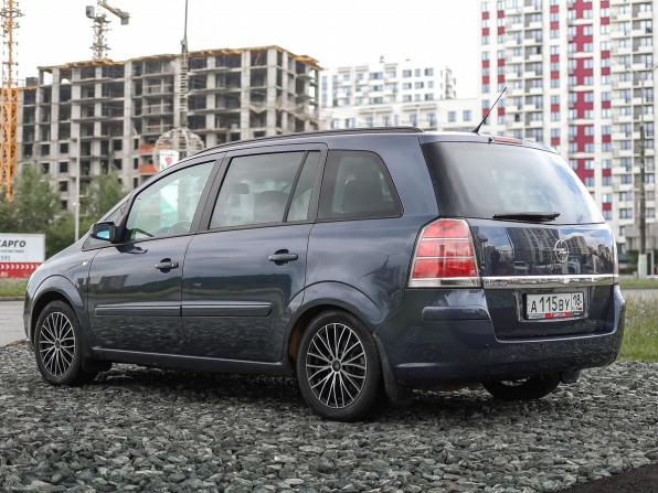 Opel Zafira B с пробегом 2007 года, цена 549 000 рублей, 225555 км, компактвэн, Автокод Объявления
