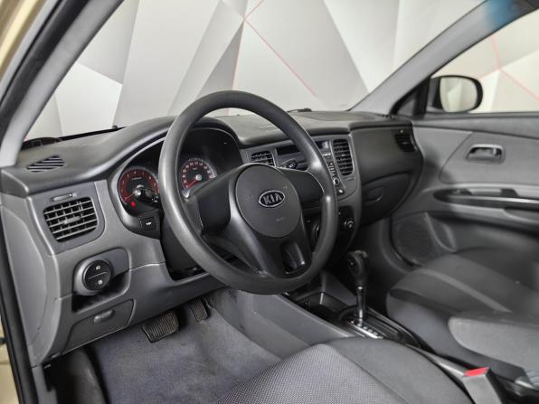 Kia Rio II Рестайлинг с пробегом 2010 года, цена 489 000 рублей, 133053 км, хэтчбек, Автокод Объявления