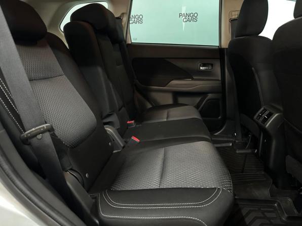 Mitsubishi Outlander III Рестайлинг 3 с пробегом 2018 года, цена 2 100 000 рублей, 172885 км, внедорожник, Автокод Объявления