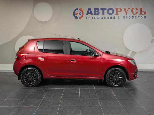 Renault Sandero II Рестайлинг с пробегом 2020 года, цена 917 000 рублей, 122060 км, хэтчбек, Автокод Объявления