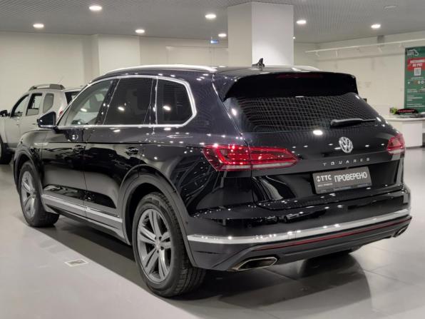 Volkswagen Touareg III с пробегом 2020 года, цена 4 770 000 рублей, 122079 км, внедорожник, Автокод Объявления