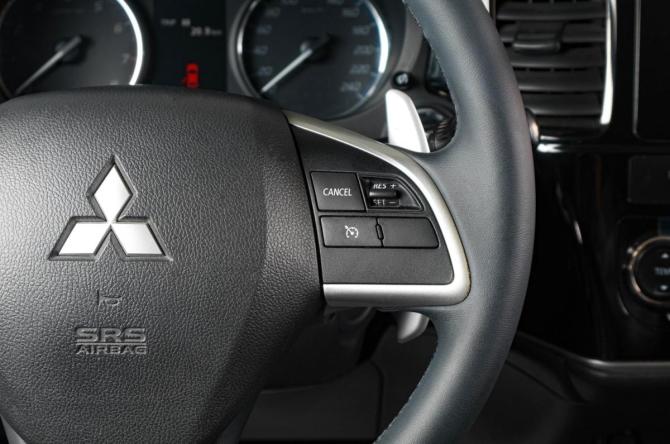 Mitsubishi Outlander III с пробегом 2012 года, цена 1 399 000 рублей, 229000 км, внедорожник, Автокод Объявления