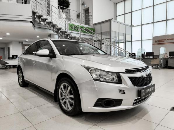 Chevrolet Cruze I с пробегом 2009 года, цена 330 000 рублей, 192432 км, седан, Автокод Объявления